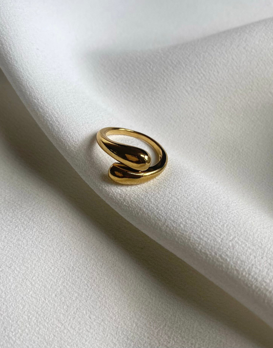 DELUXE Gold Tear Drop Ring - Adjustable