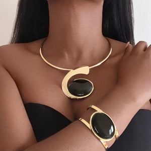 Model wearing Jarlia By Jolina’s fashion jewellery, featuring a statement choker, bold earrings, and elegant accessories. This collection blends contemporary style with timeless elegance. Explore the Fashion Jewellery Collection at Jarlia By Jolina.