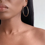 Load image into Gallery viewer, CAIRO Clip-On Thin Small Hoop Earrings Gold
