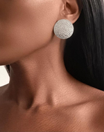 Afbeelding in Gallery-weergave laden, CLASSIC Silver Circle Stud Earrings

