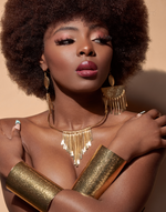 Charger l&#39;image dans la galerie, MINYA Gold Large Textured Cuff Bangle Bracelet
