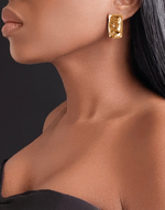 Afbeelding in Gallery-weergave laden, FATY Textured Earrings Gold
