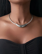Cargar imagen en el visor de la galería, SENSATION Magnetic Clasp Snake Chain Necklace Silver
