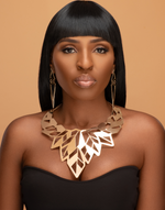Cargar imagen en el visor de la galería, GHARBIA Statement Gold Necklace
