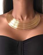 Charger l&#39;image dans la galerie, Pre-Owned GODDESS Gold Bamboo Choker Necklace
