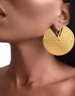 Afbeelding in Gallery-weergave laden, SIWA Golden Round Hook Earrings
