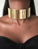 Cargar imagen en el visor de la galería, Pre-Owned CLEOPATRA Gold Choker
