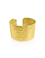 Charger l&#39;image dans la galerie, MINYA Gold Large Textured Cuff Bangle Bracelet
