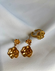 ROSA Statement Gold Ring & Earrings Set