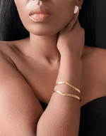 Afbeelding in Gallery-weergave laden, BAO Minimaliste wire Bangle Cuff Gold

