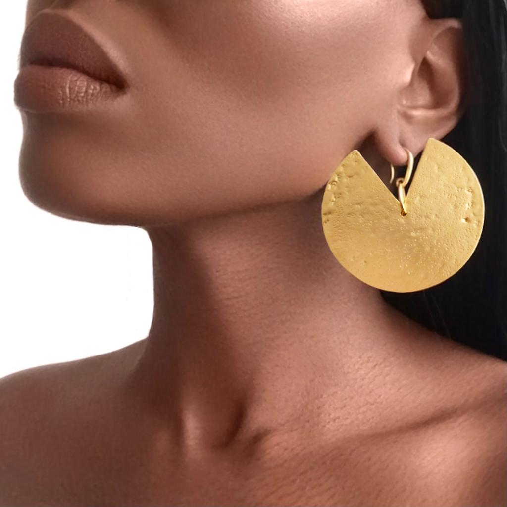 SIWA Golden Round Hook Earrings