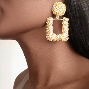 DYNASTY Clip-On Earrings Gold Teardrop