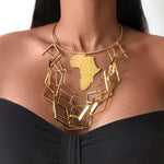 Charger l&#39;image dans la galerie, AFRICA Large Gold Map Cuff Necklace Chain
