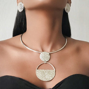 SHUBRA Statement Geometric Fashion Necklaces & Earrings Set Set 𝐉𝐚𝐫𝐥𝐢𝐚 𝐁𝐲 𝐉𝐨𝐥𝐢𝐧𝐚 Silver Set 
