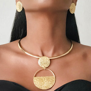 SHUBRA Statement Gold Fashion Necklaces & Earrings Set